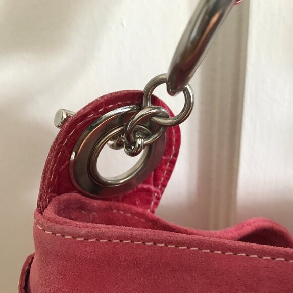 Via Repubblica | Pink Suede Handbag - Picture 6 of 9